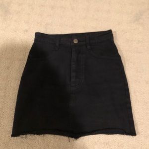 Brandy Melville skirt